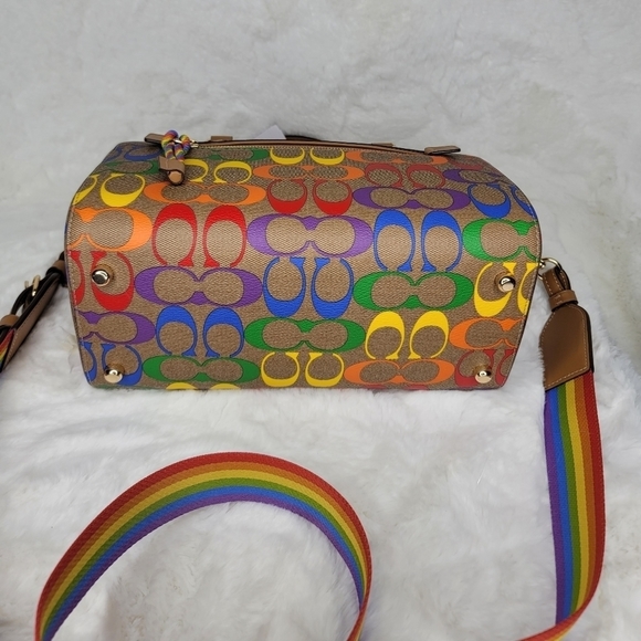 🔥 Coach NWT Rare Rainbow Bag 3in1 Satchel Crossbody Shoulder Bag - Picture 6 of 11